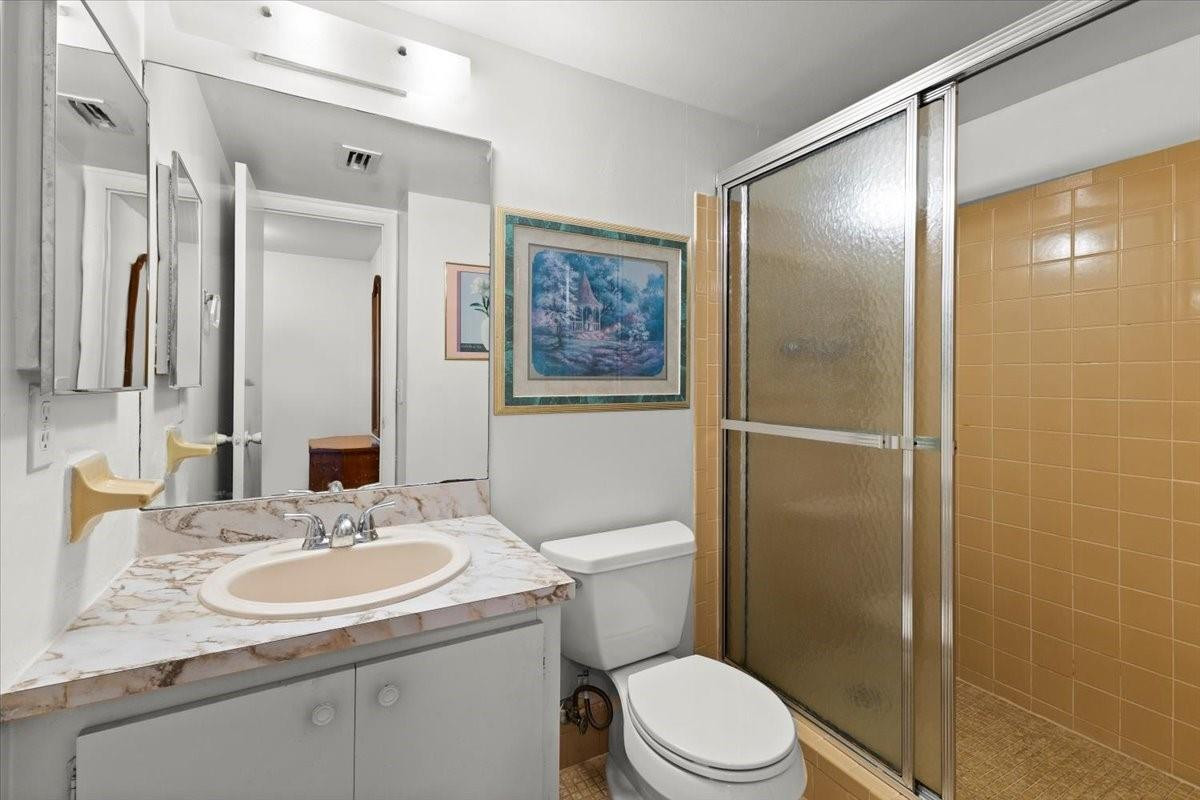 Oriole Gardens - Residential