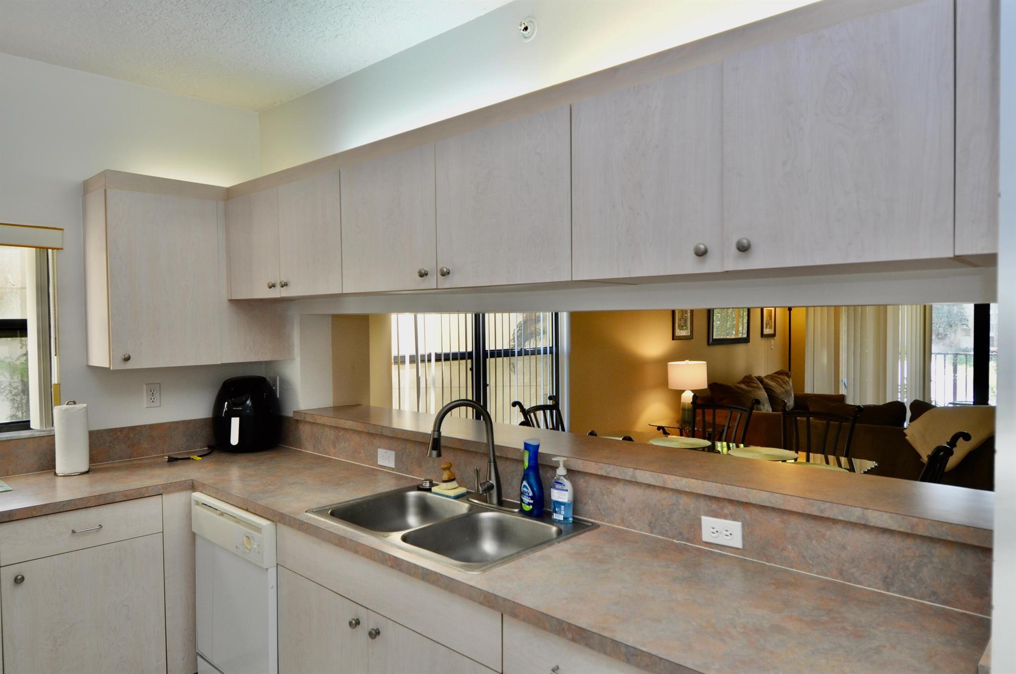 Ocean Trace - Residential Lease