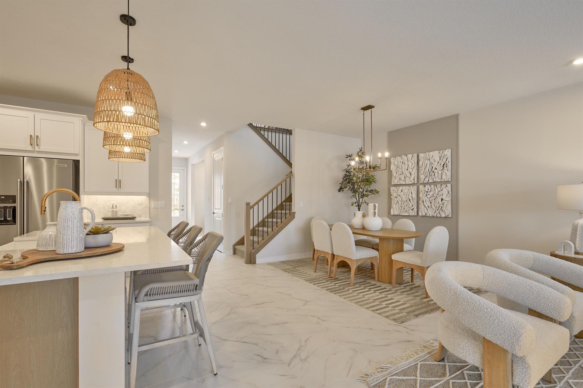 7243 Lenora Lane