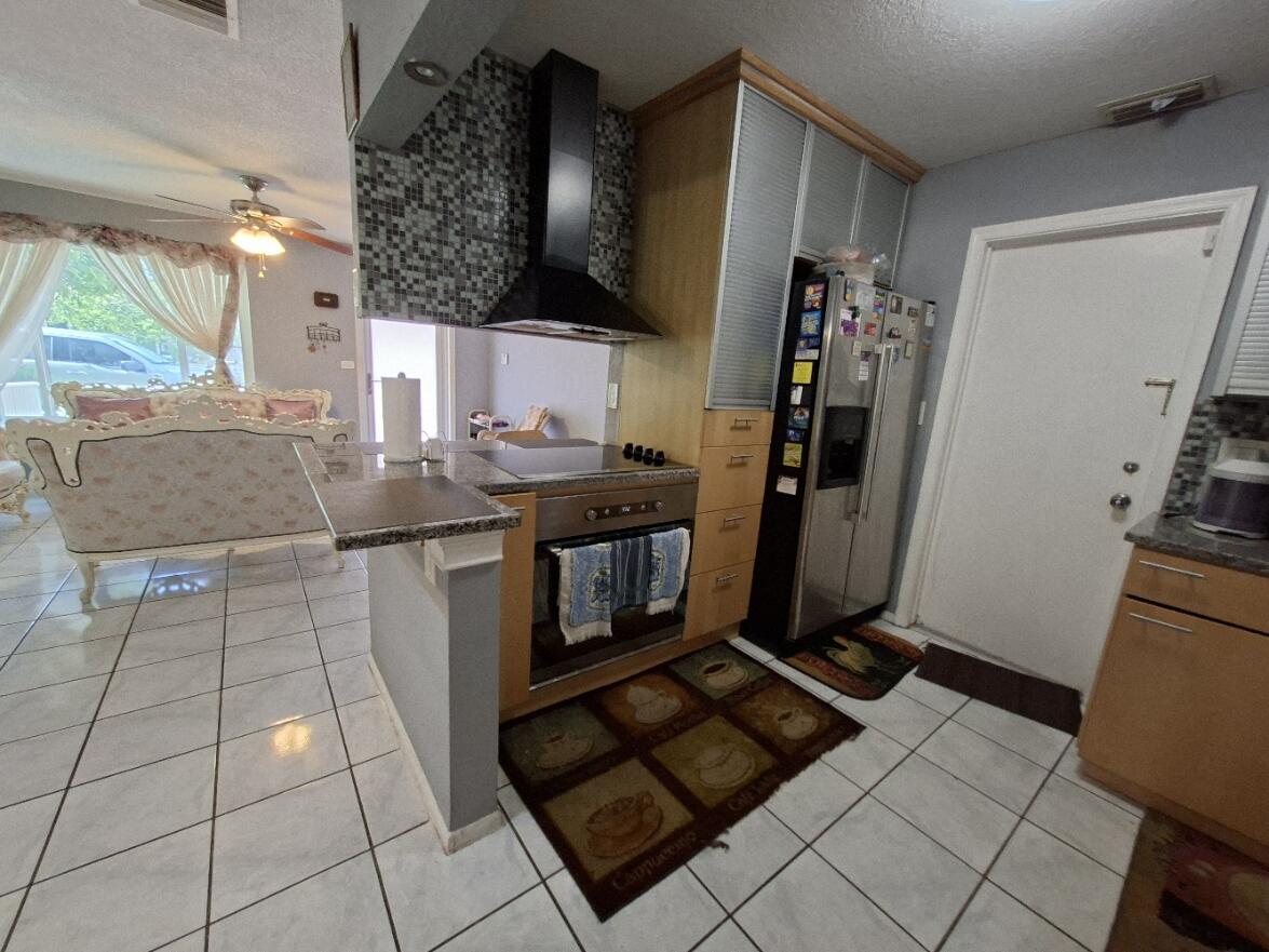 MAINLANDS OF TAMARAC LAKES - Residential