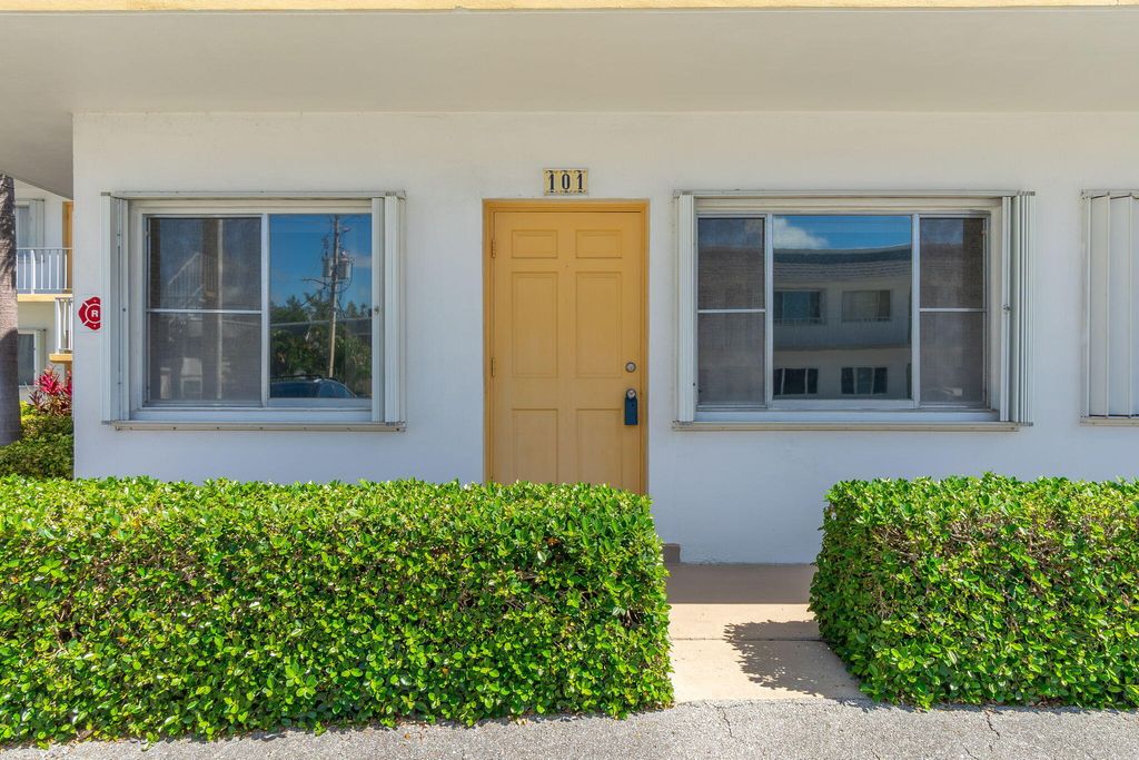 Photo of 2840 Cynthia Lane #101, Lake Worth Beach, FL 33461 (MLS # B26018411)