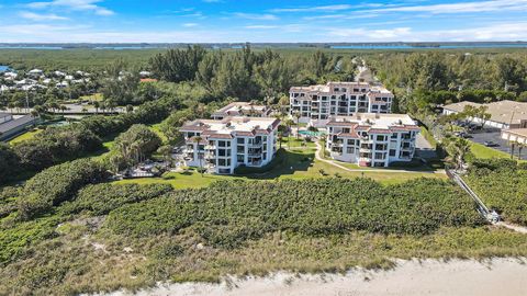 A home in Hutchinson Island