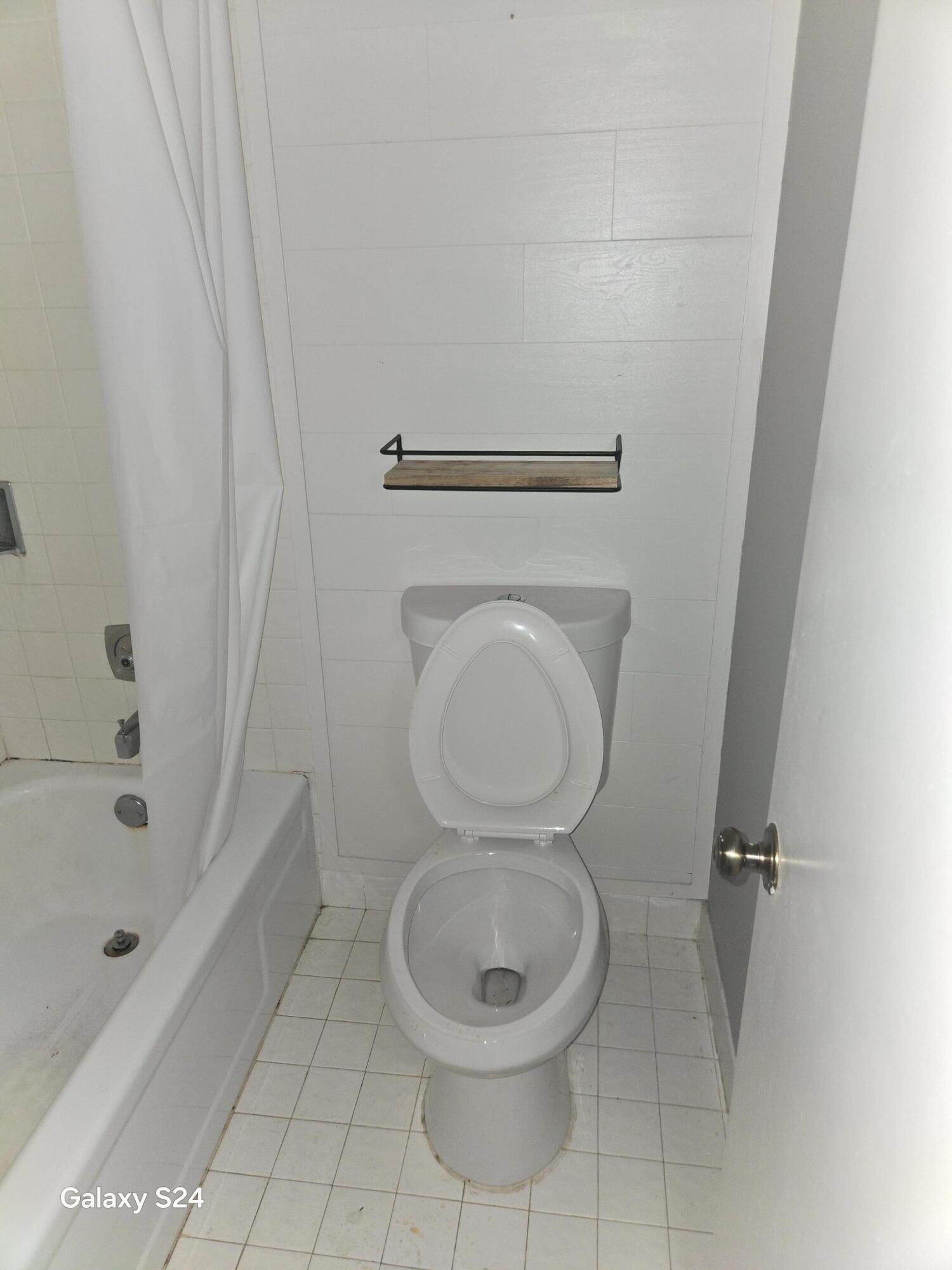 STRATHMORE GATE WEST UNIT 2 - Residential