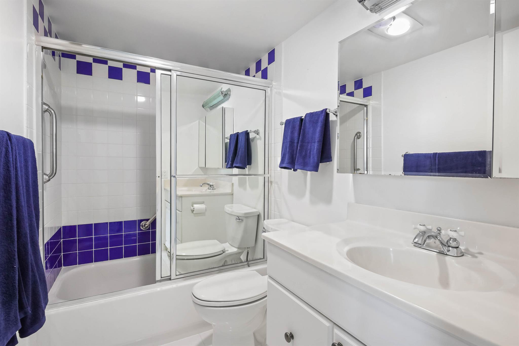 FOUNTAINS OF PALM BEACH C - Residential