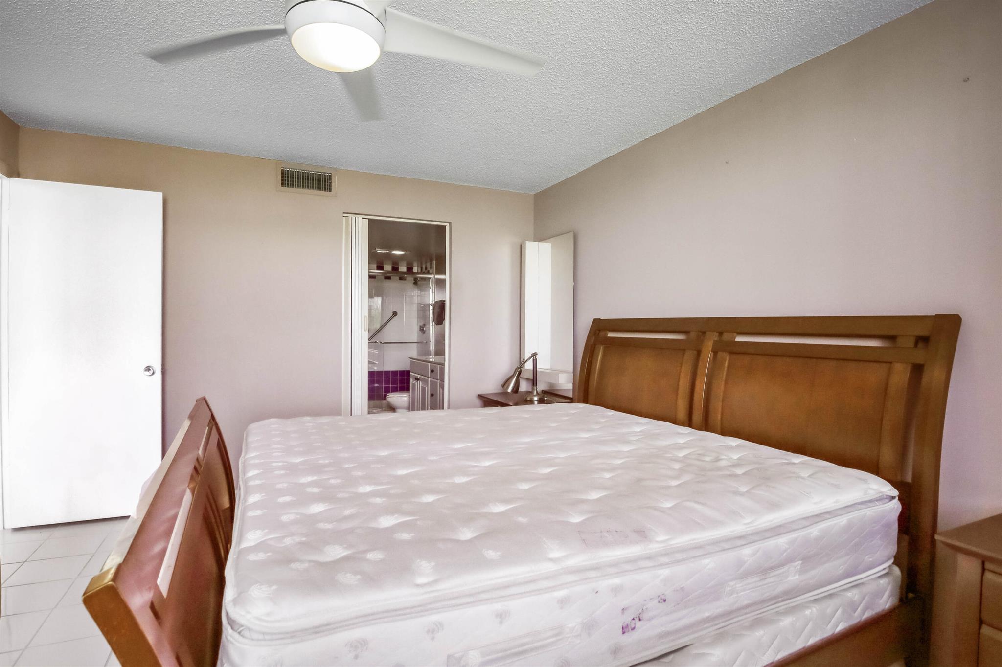 FOUNTAINS OF PALM BEACH C - Residential