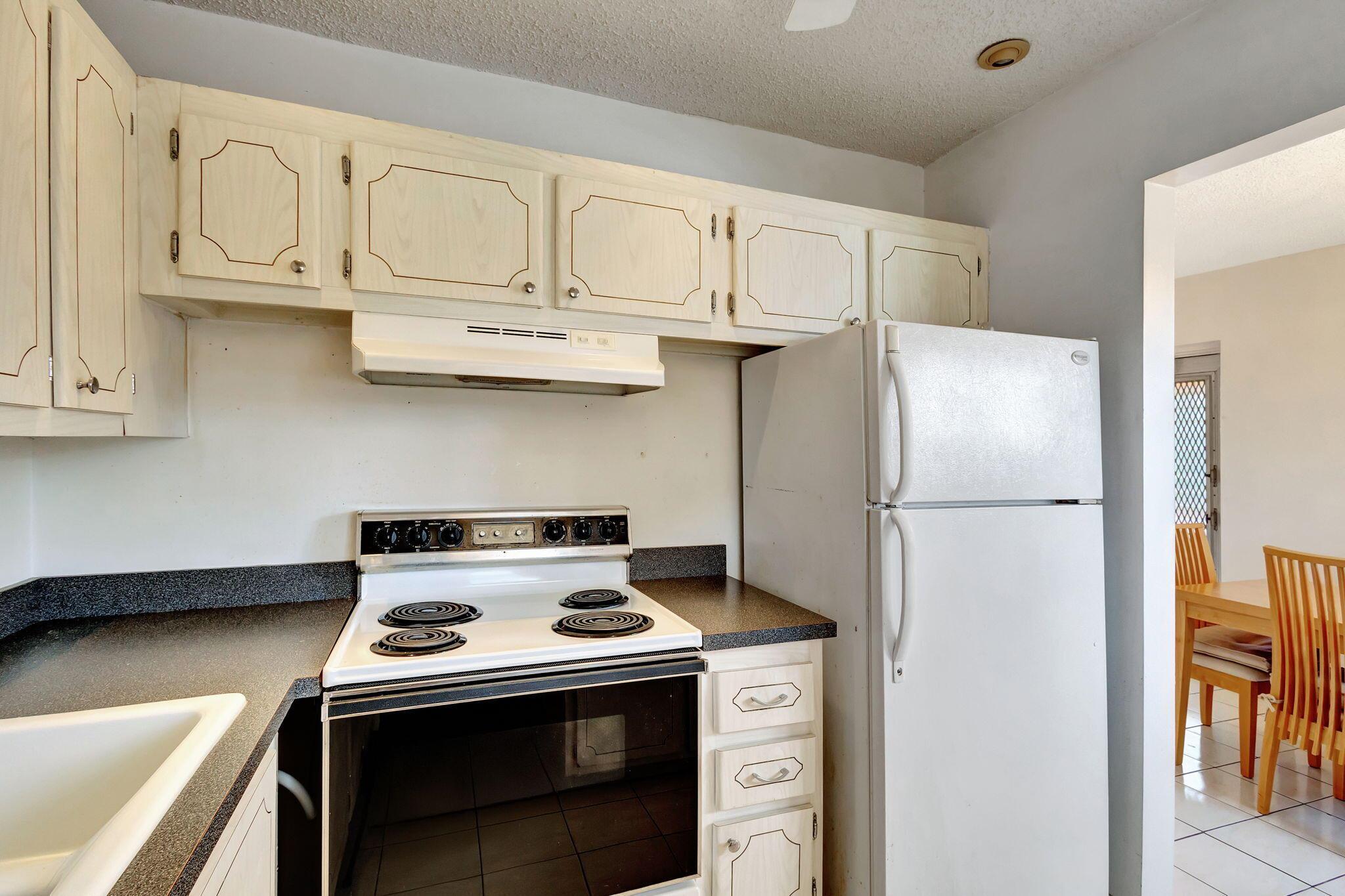 CENTURY VILLAGE SHEFFIELD - Residential