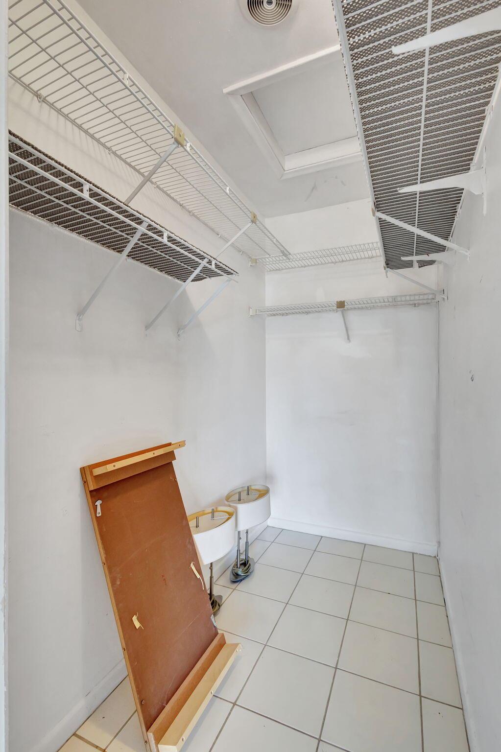 CENTURY VILLAGE SHEFFIELD - Residential