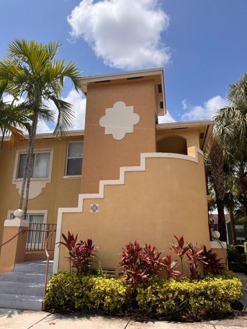 3 bedrooms 2 baths home with new floors, new countertop, new appliances, full washer /dryer, tranquil views of canal with no back neighbors. Located within walking distance to shopping and restaurants. Close to the Turnpike and major highways. Well maintained condo with new roofing, community swimming pool, playground and basketball court. Association requires a minimum credit score of 700 for one applicant. All offers with proof of income, credit score and driver's license.