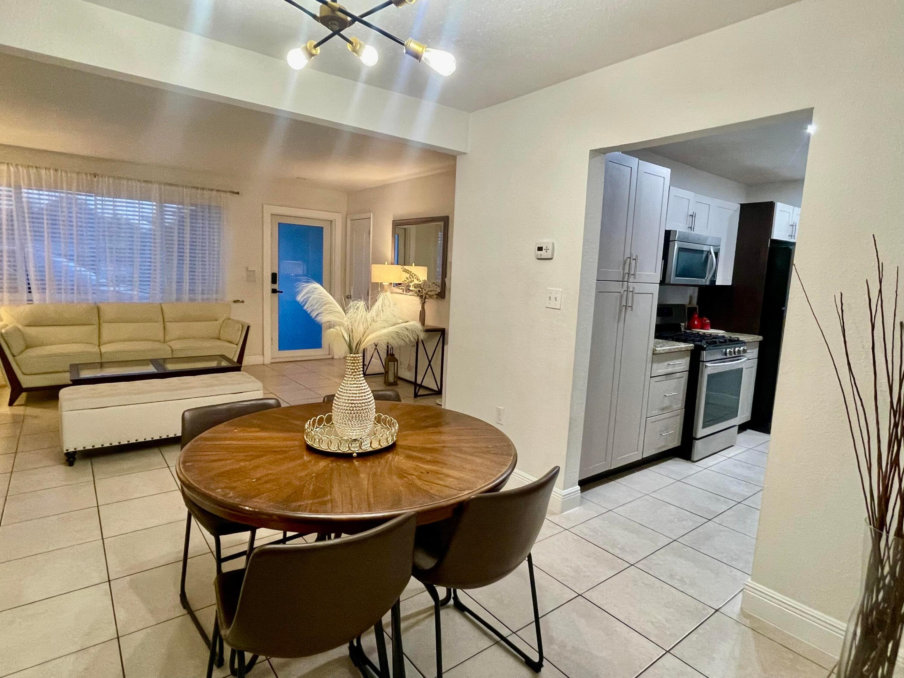 DRIFTWOOD ESTATES NO 23 - Residential