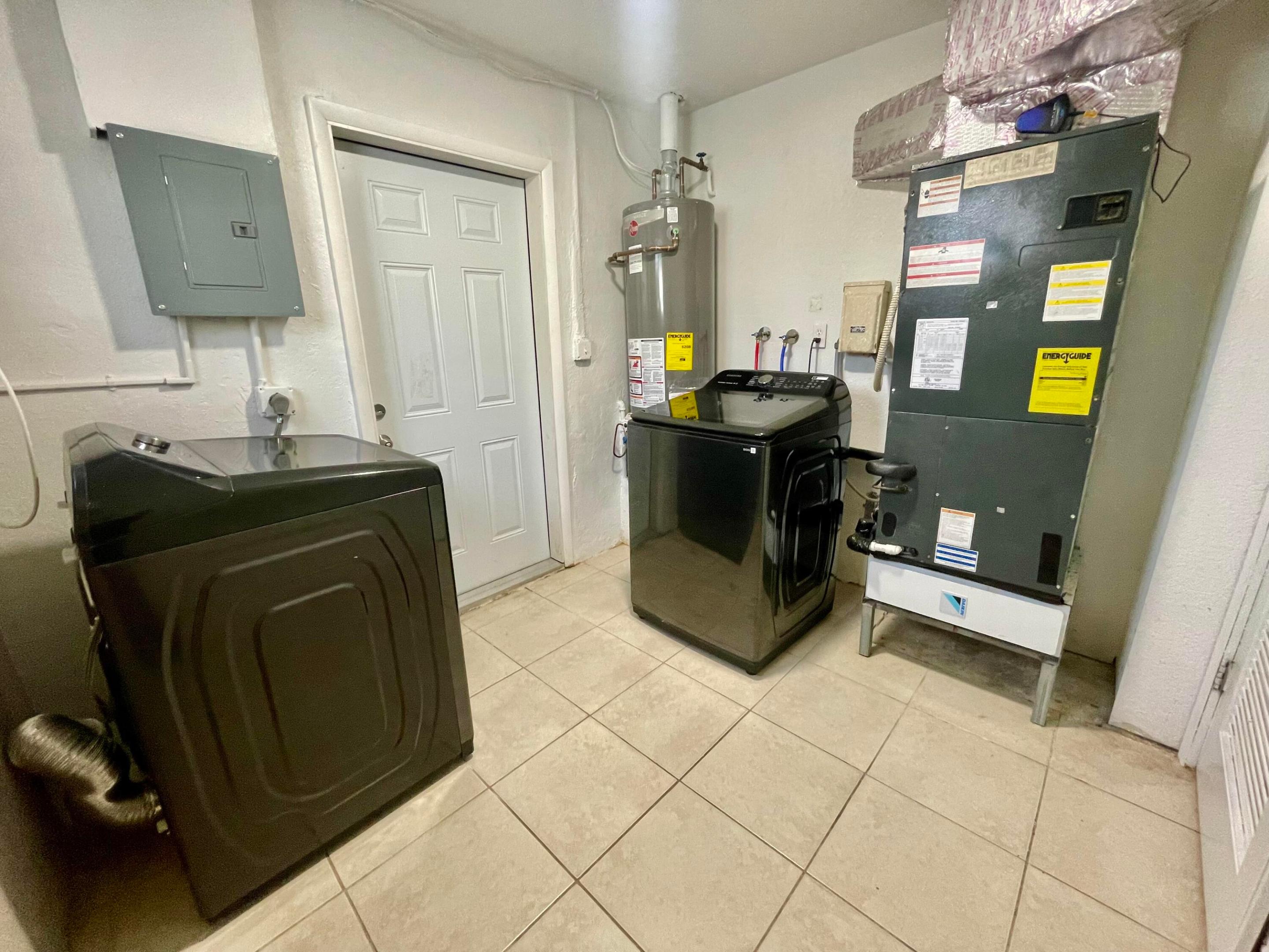 DRIFTWOOD ESTATES NO 23 - Residential