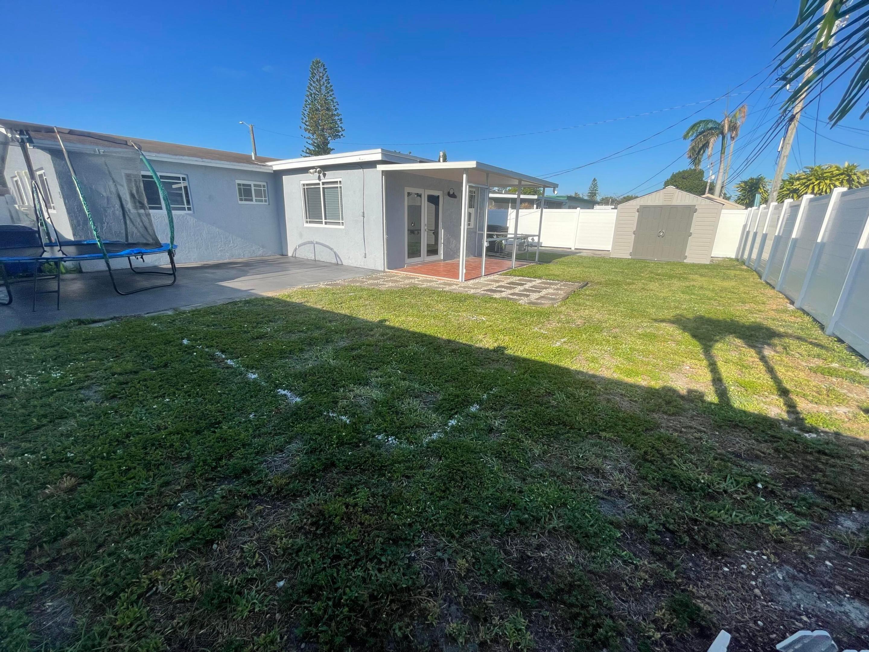 DRIFTWOOD ESTATES NO 23 - Residential