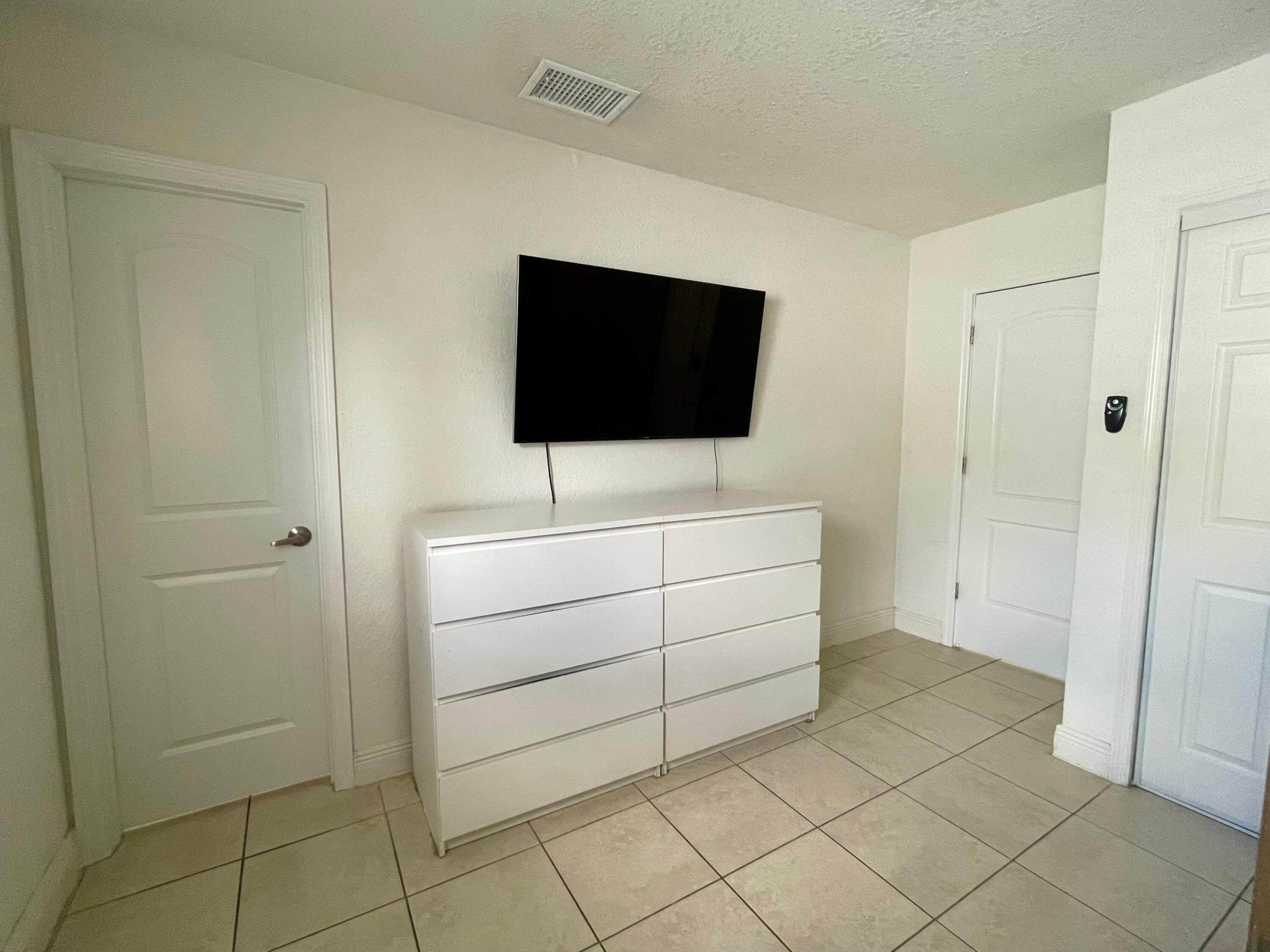 DRIFTWOOD ESTATES NO 23 - Residential