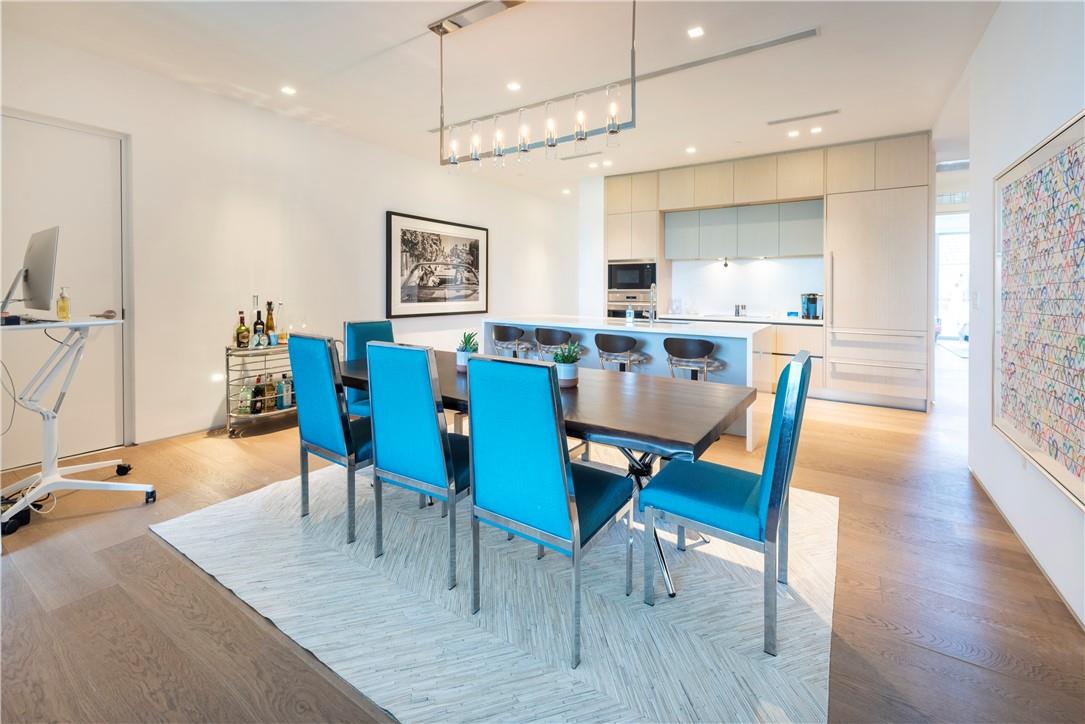 LOUVER HOUSE - Residential