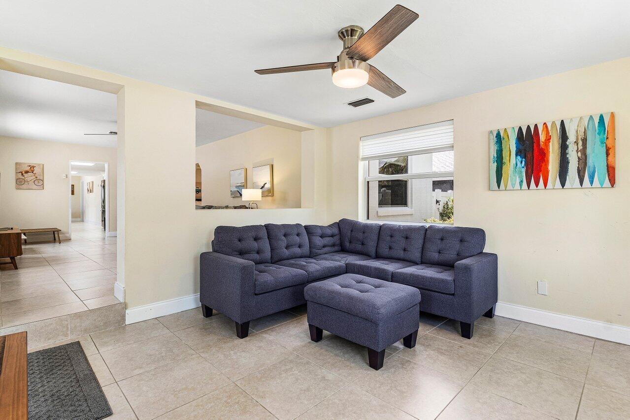 123 NW 6th Avenue