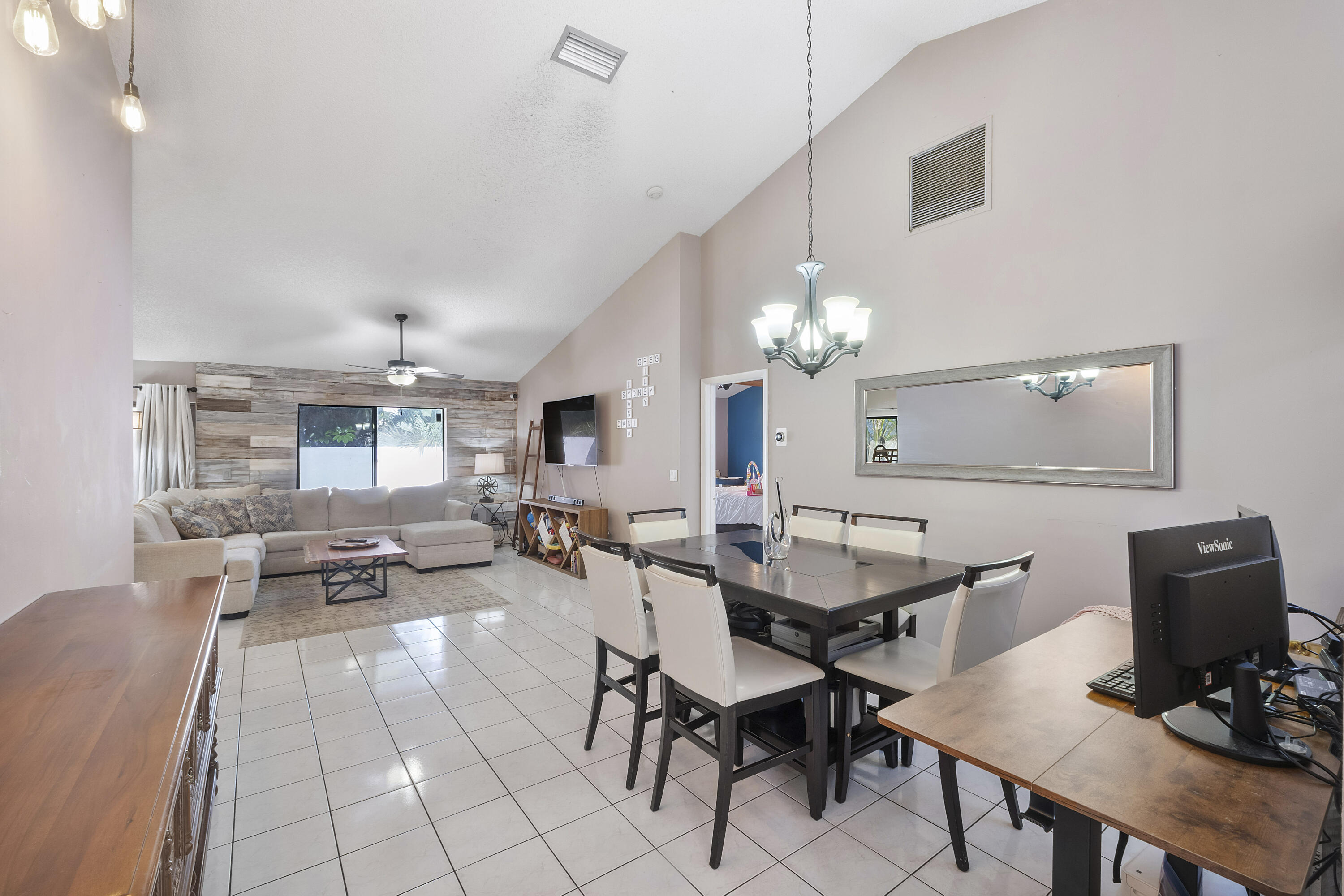 BROOKWOOD GARDENS - Residential