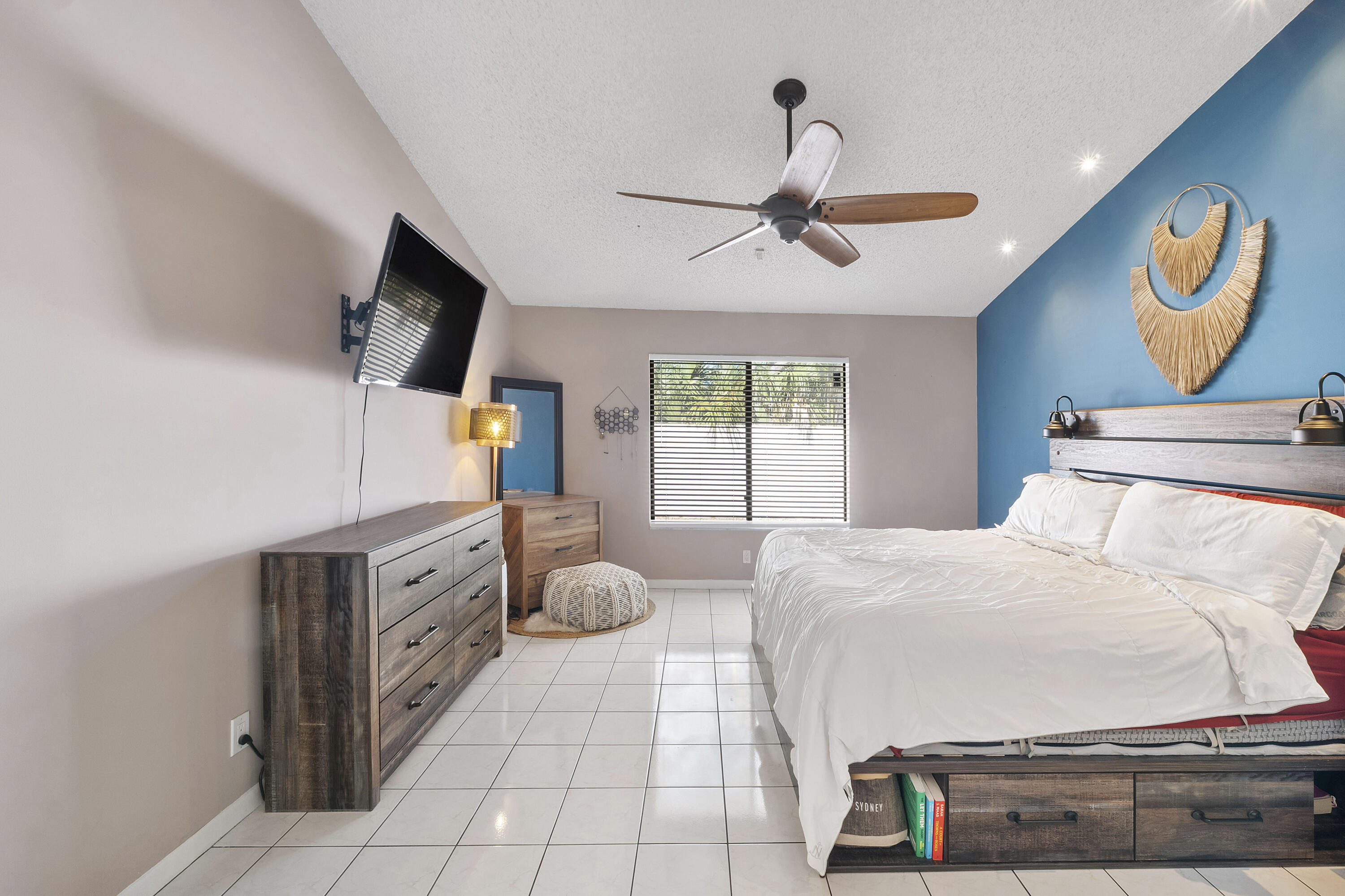 BROOKWOOD GARDENS - Residential