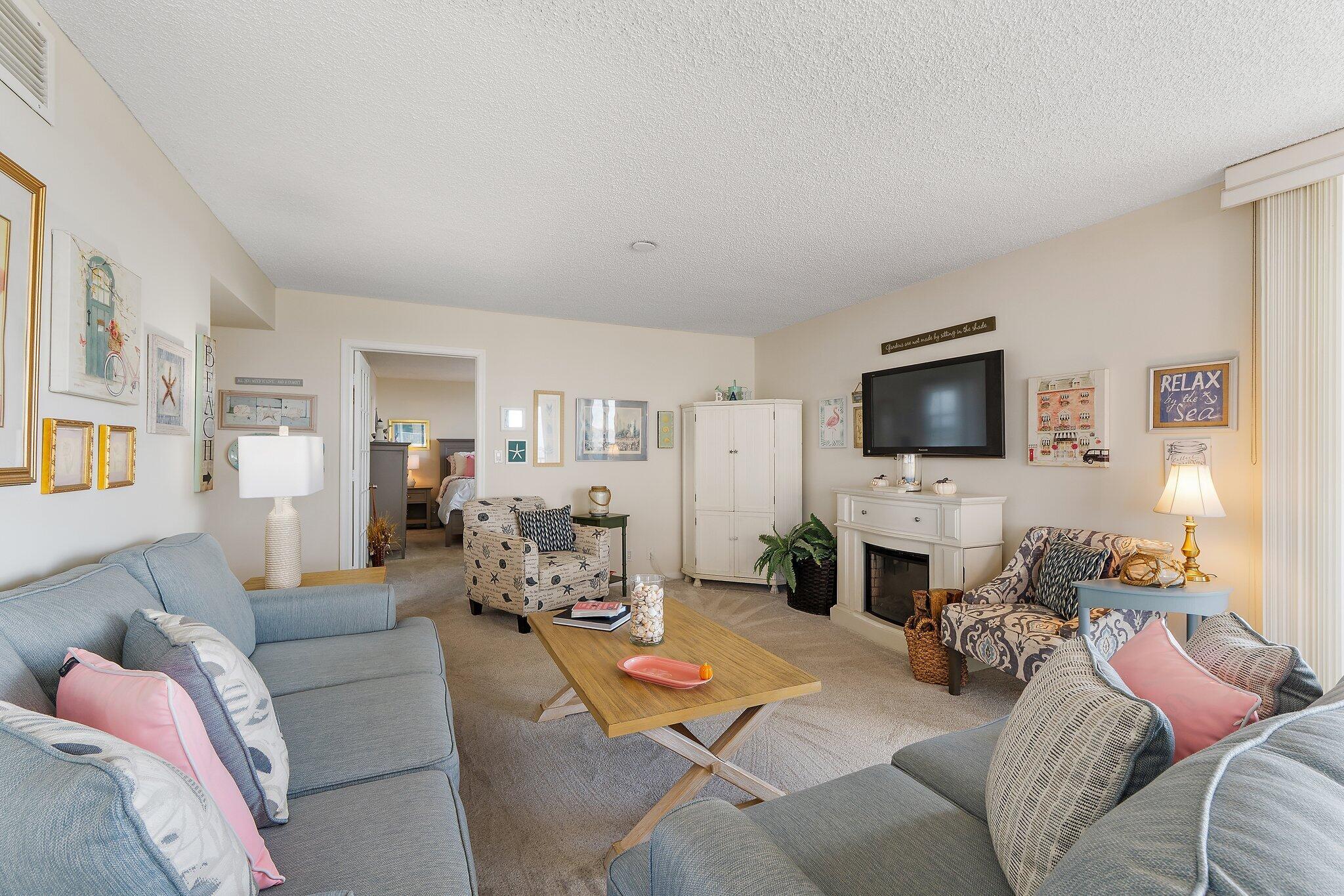 DUNES TOWERS CONDO - Residential