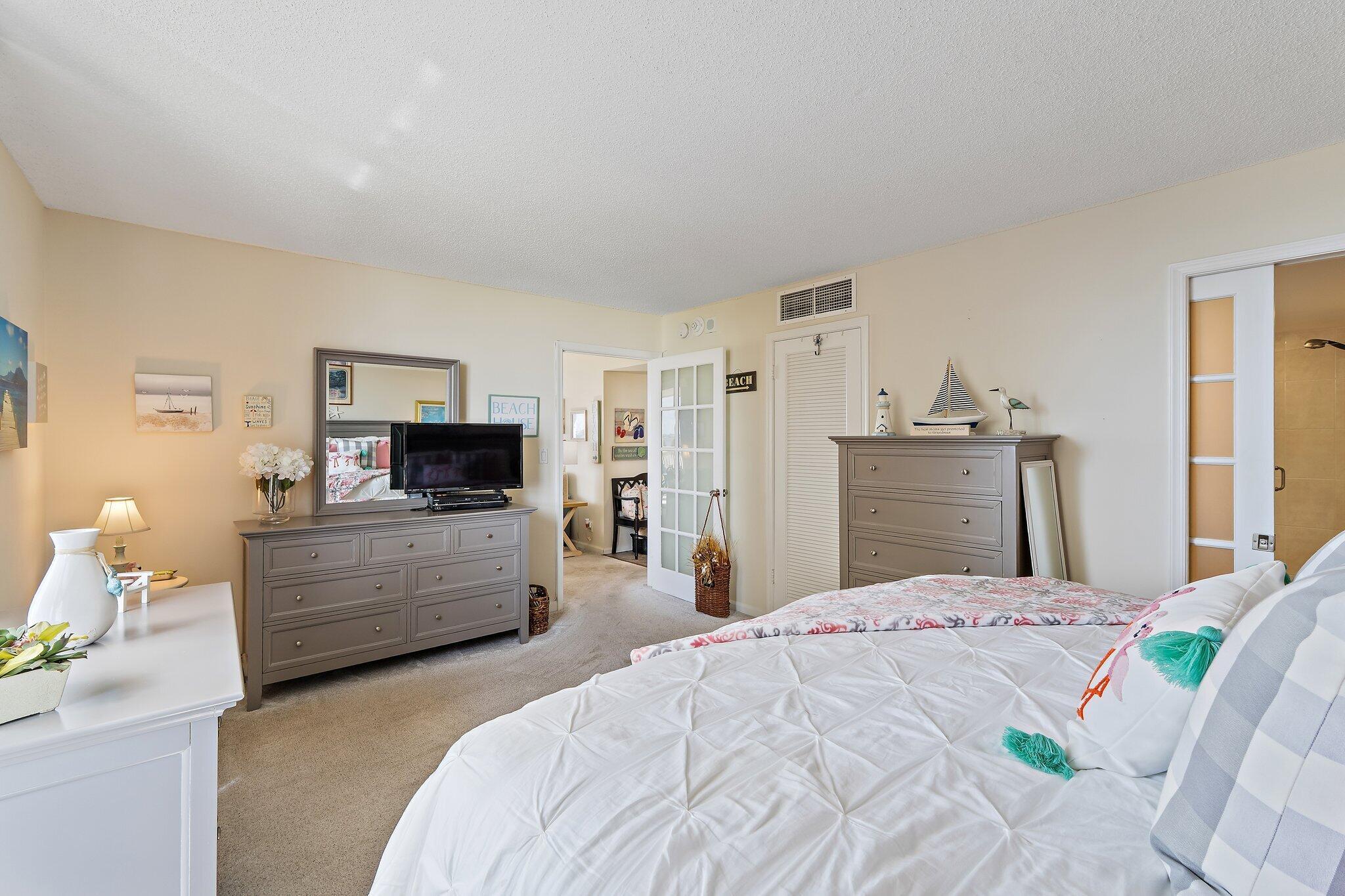 DUNES TOWERS CONDO - Residential