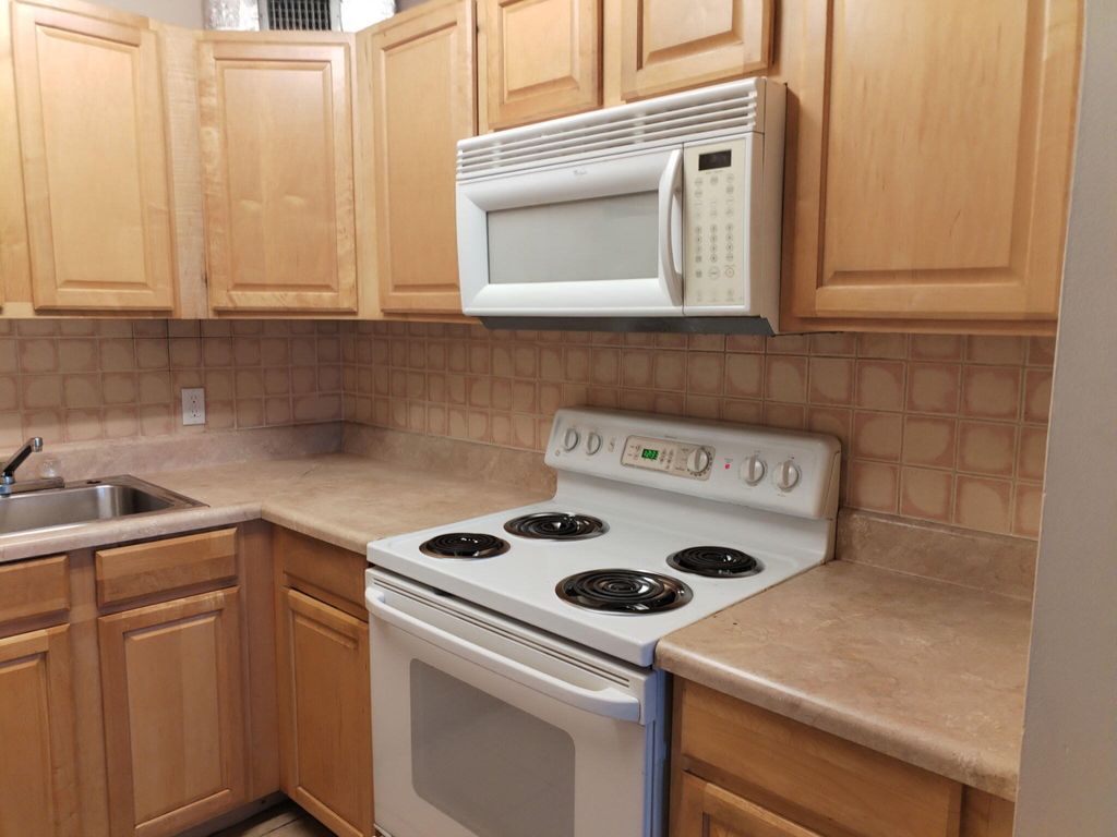 Photo of 420 S B Street #A4, Lake Worth Beach, FL 33460 (MLS # B26046441)