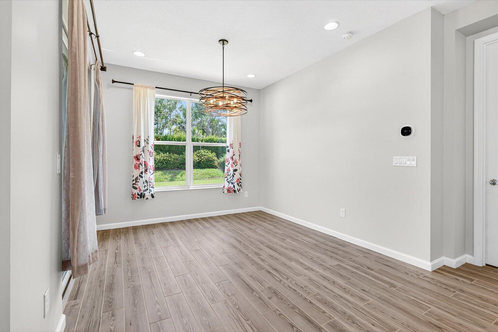 DISCOVERY WAY AT RIVERLAN - Residential