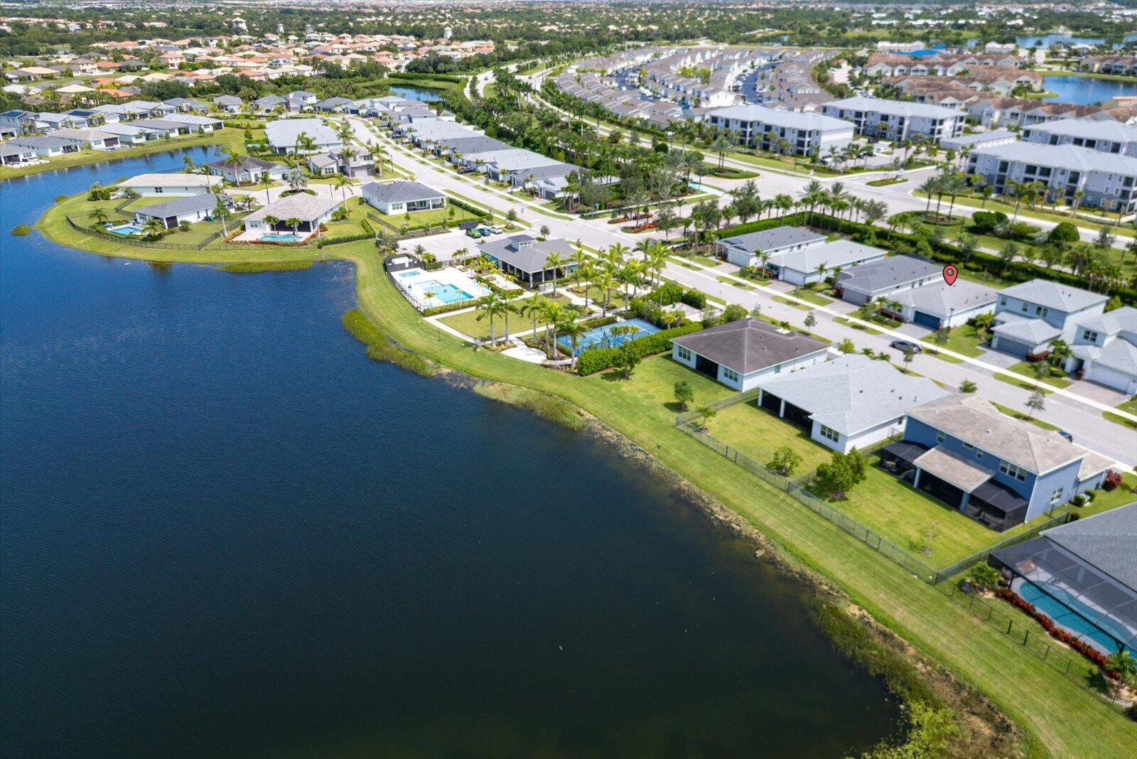 DISCOVERY WAY AT RIVERLAN - Residential