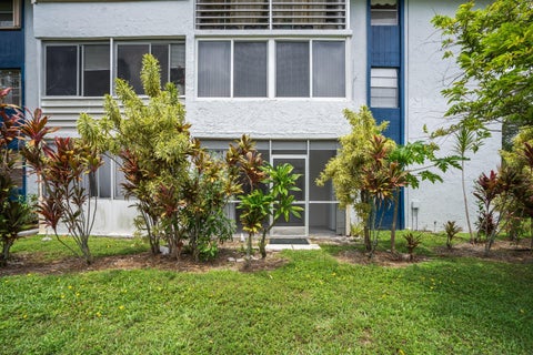 Tiny photo for 3090 Holiday Springs Boulevard #Unit 109, Margate, FL 33063 (MLS # B26043367)