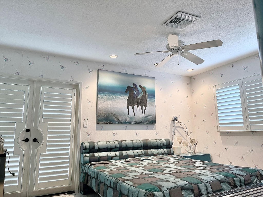 Isla Bahia 47-27 B - Residential