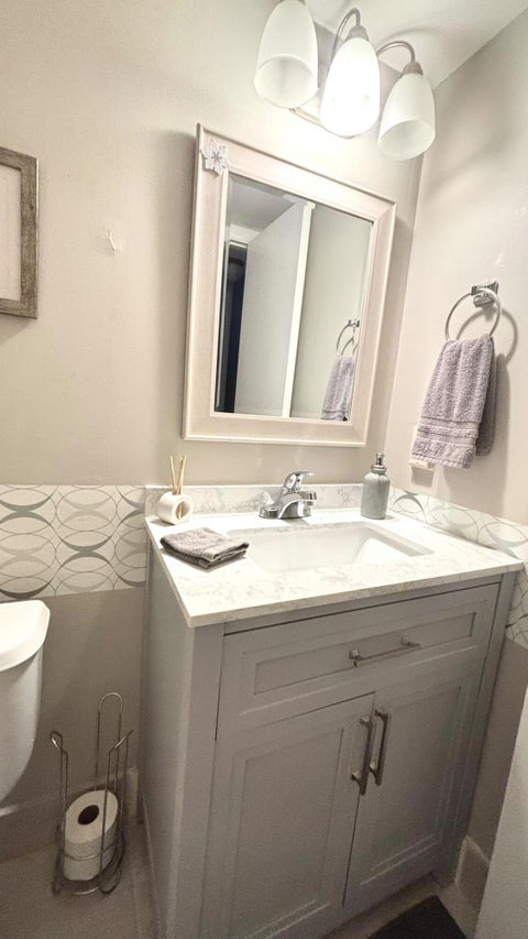 Tiny photo for 2 NEWPORT A Drive #2, Deerfield Beach, FL 33442 (MLS # B26086489)