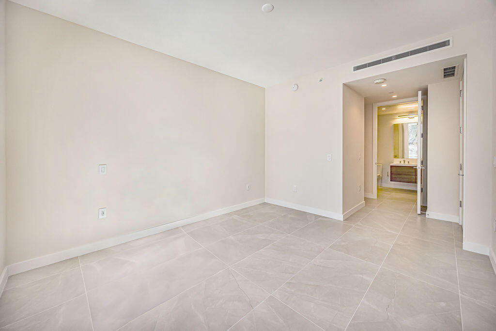 ALINA BOCA RTON CONDO - Residential