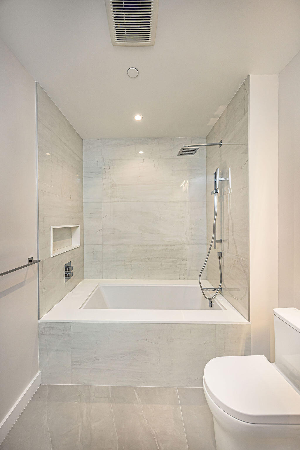 ALINA BOCA RTON CONDO - Residential