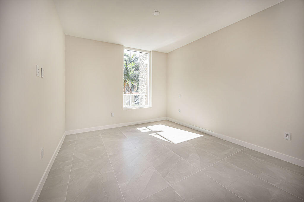 ALINA BOCA RTON CONDO - Residential