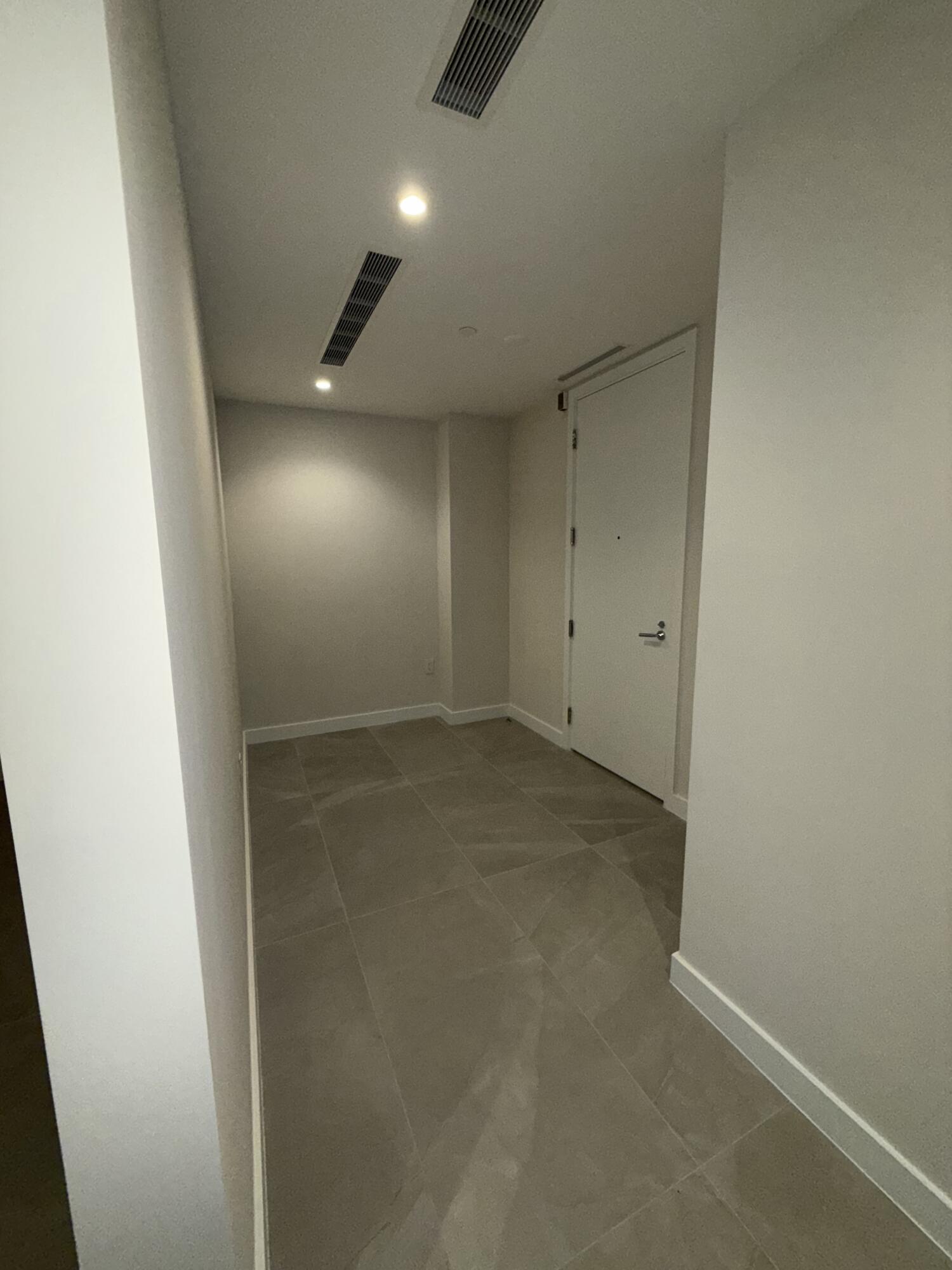 220 SE Mizner Boulevard 204
