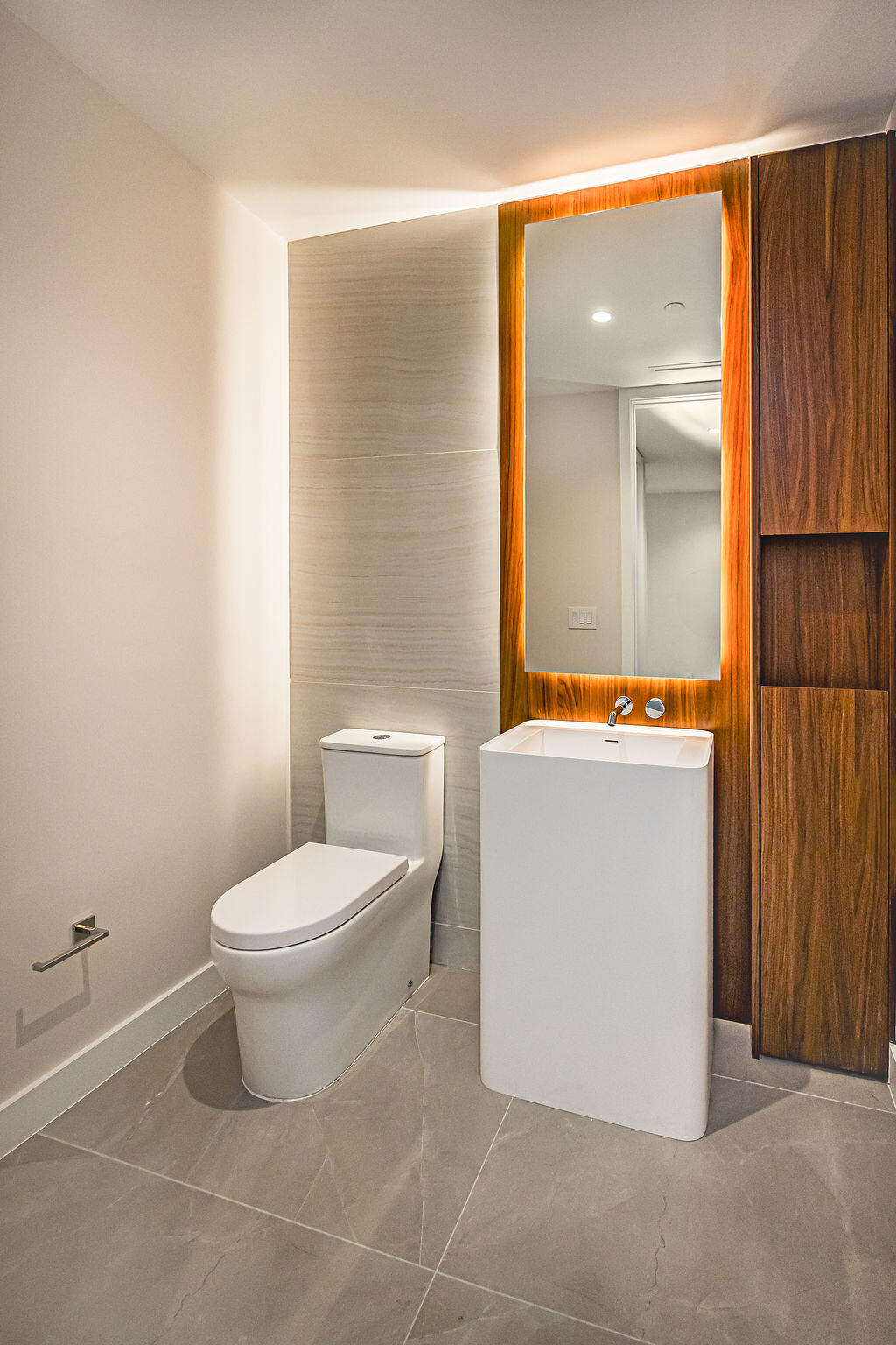 ALINA BOCA RTON CONDO - Residential