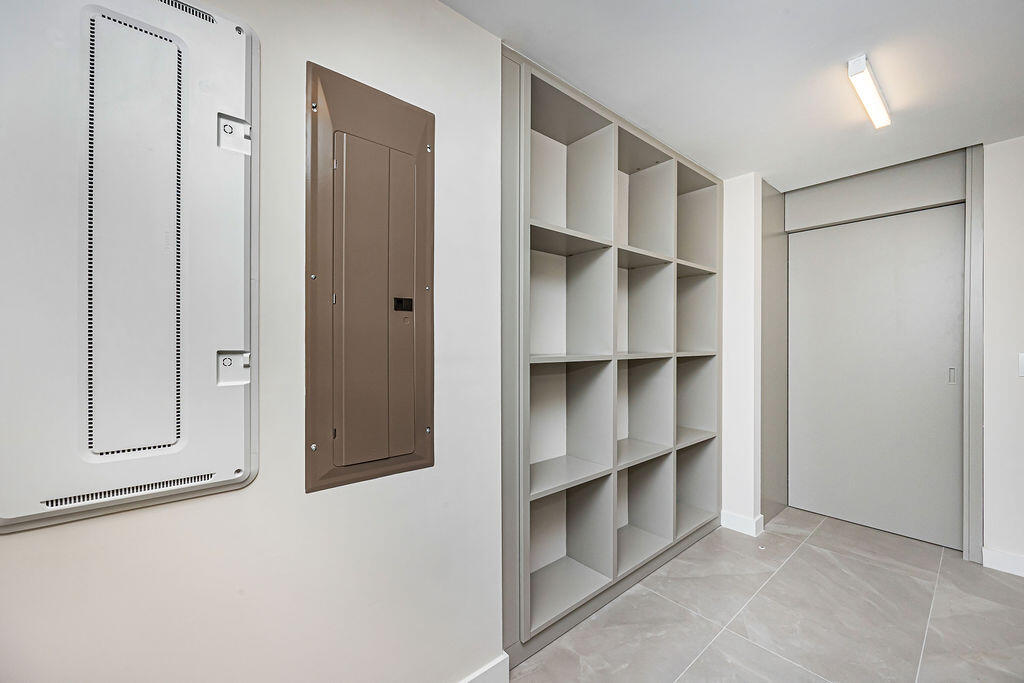 ALINA BOCA RTON CONDO - Residential