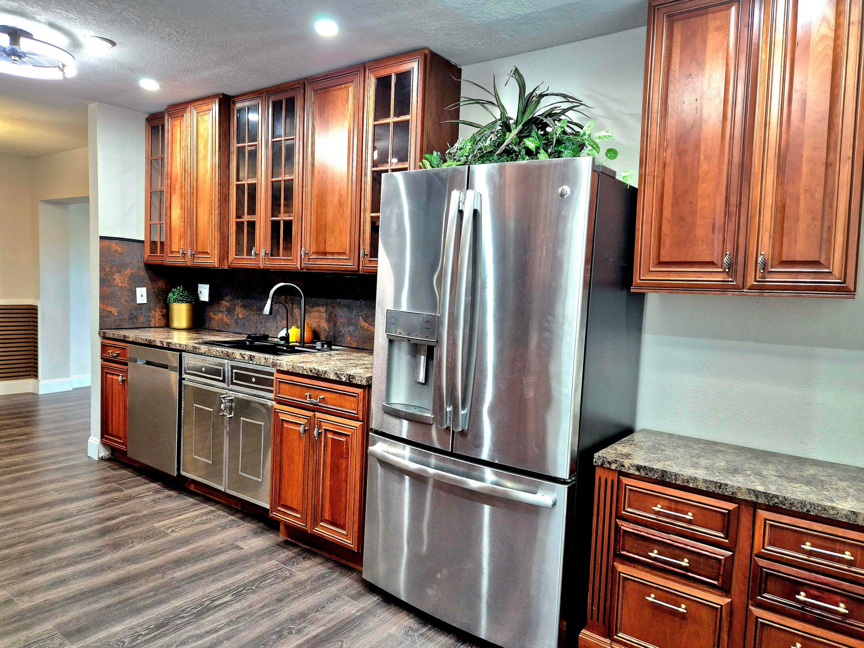 PARADISE GARDENS - Residential