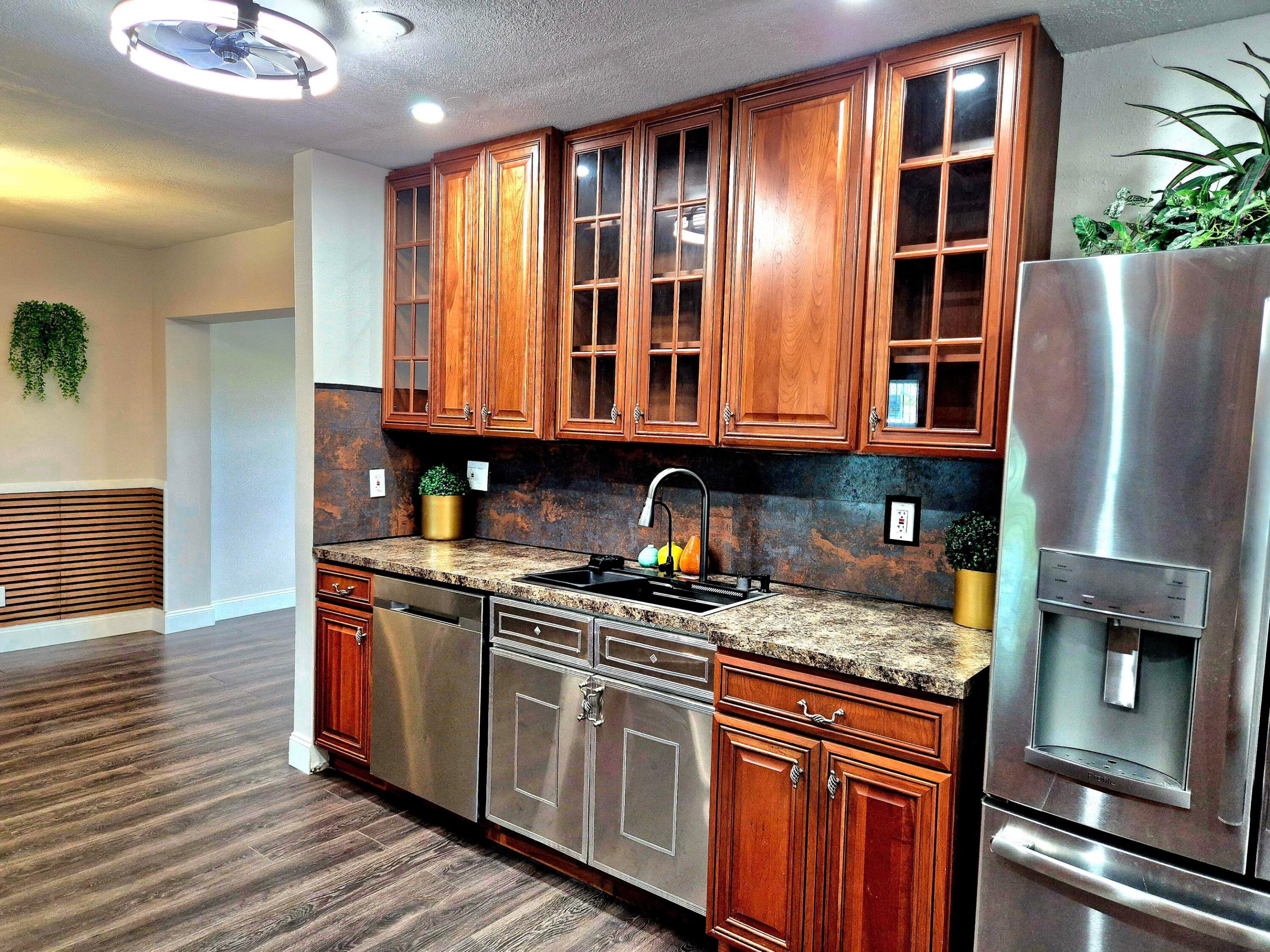 PARADISE GARDENS - Residential