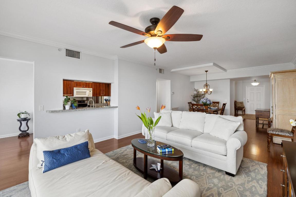POINTE @ POMPANO BEACH CONDO - Residential