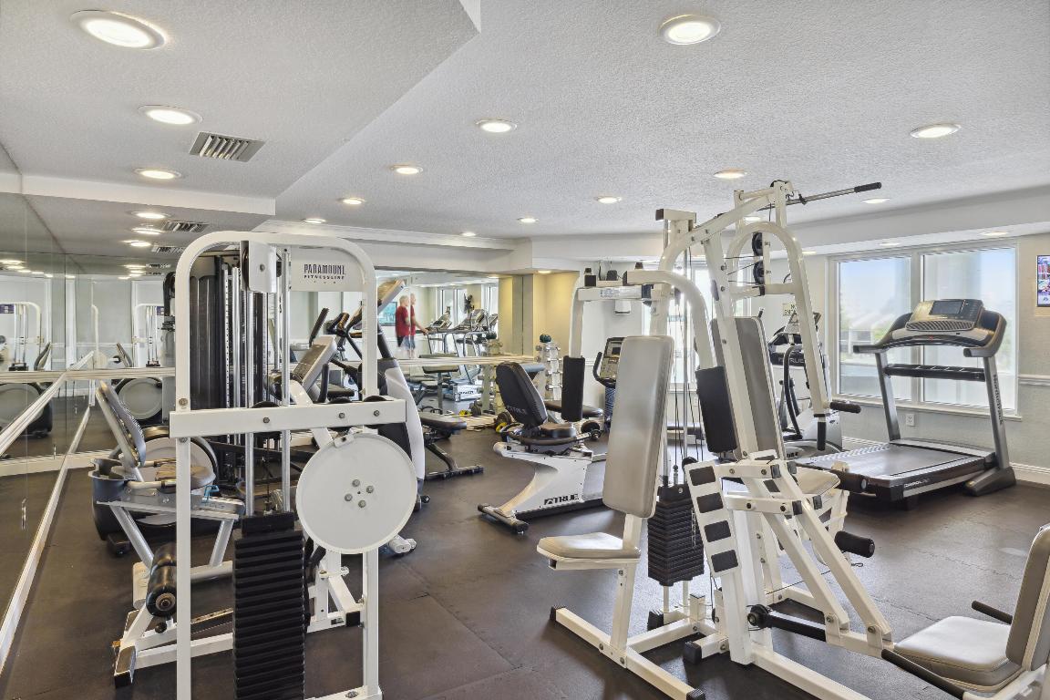 POINTE @ POMPANO BEACH CONDO - Residential