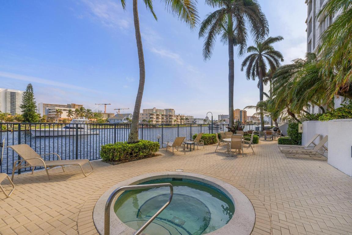POINTE @ POMPANO BEACH CONDO - Residential
