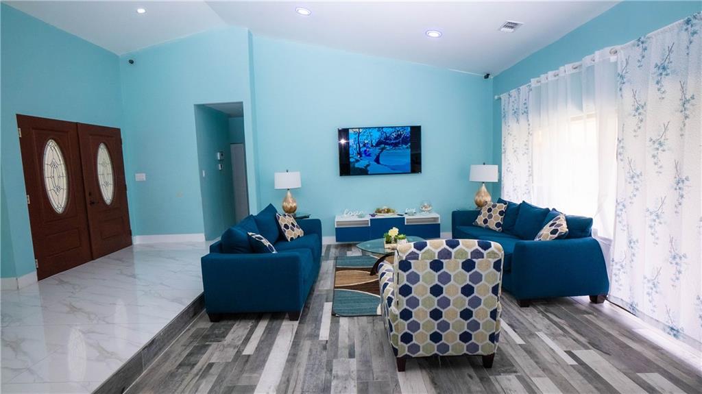 Paradise Estates - Residential