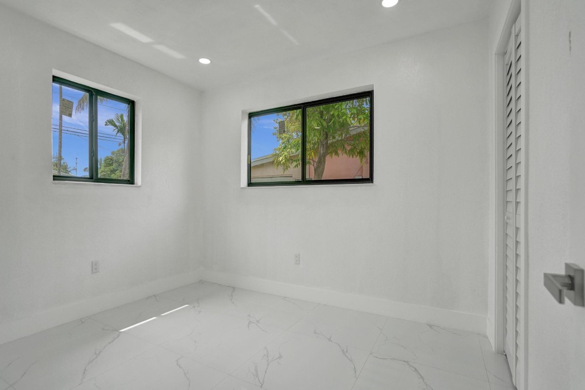 MIRAMAR SEC 5 - Residential