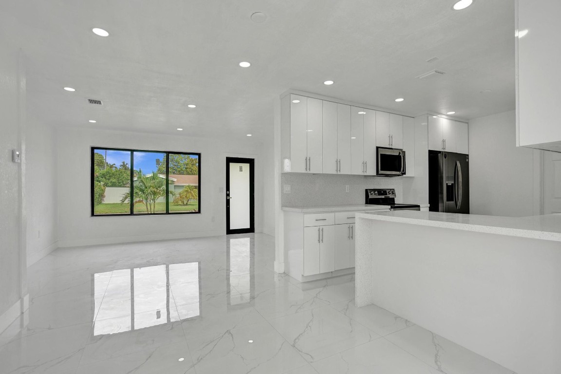 MIRAMAR SEC 5 - Residential