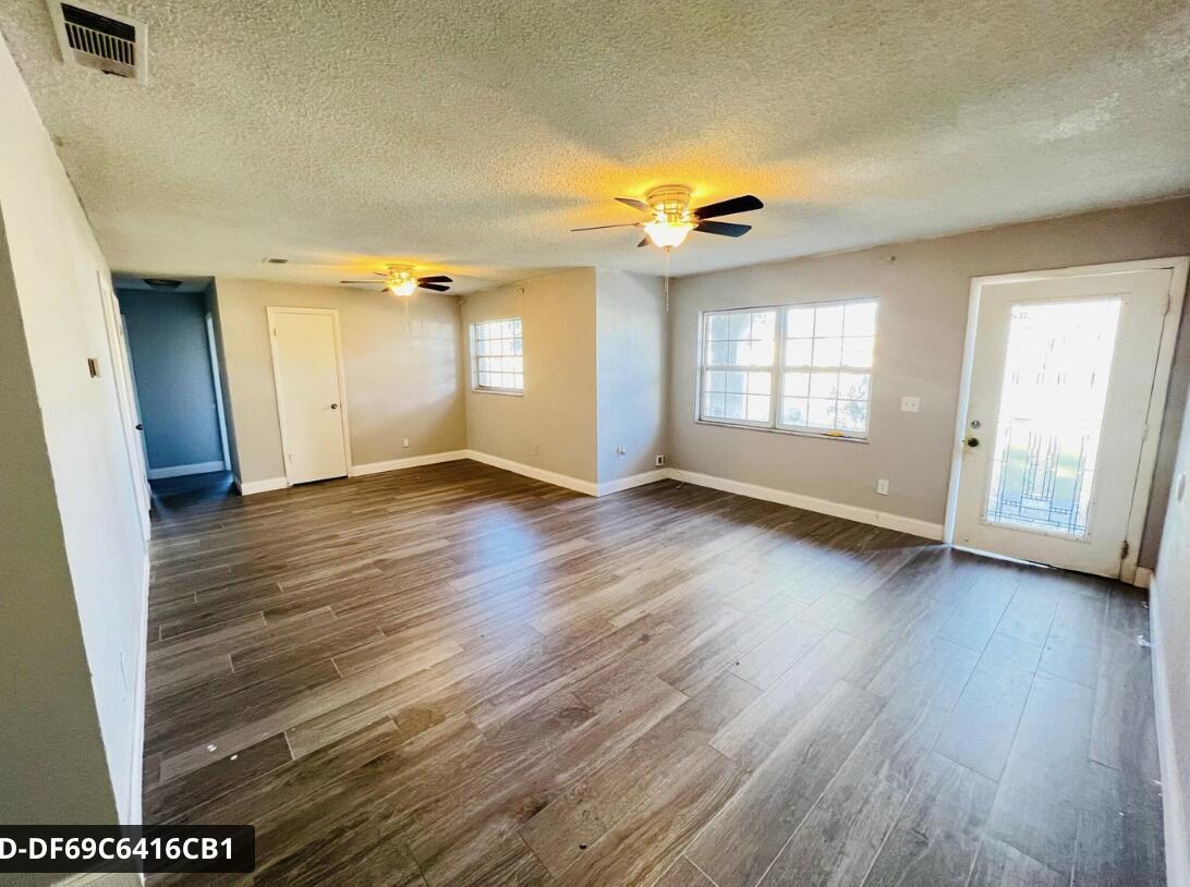 PINECREST ESTATES UNIT 2 - Residential Lease