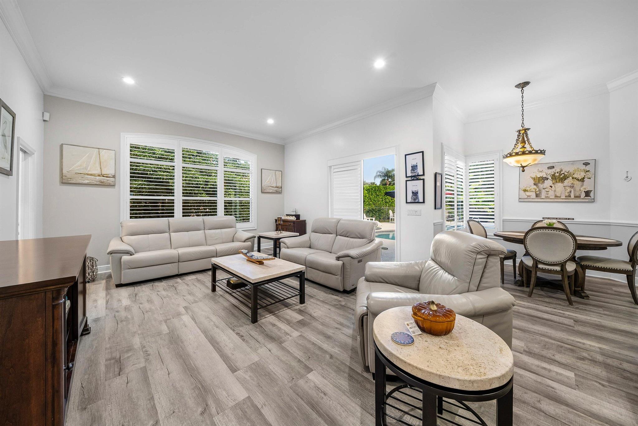 RIVER RIDGE - Residential