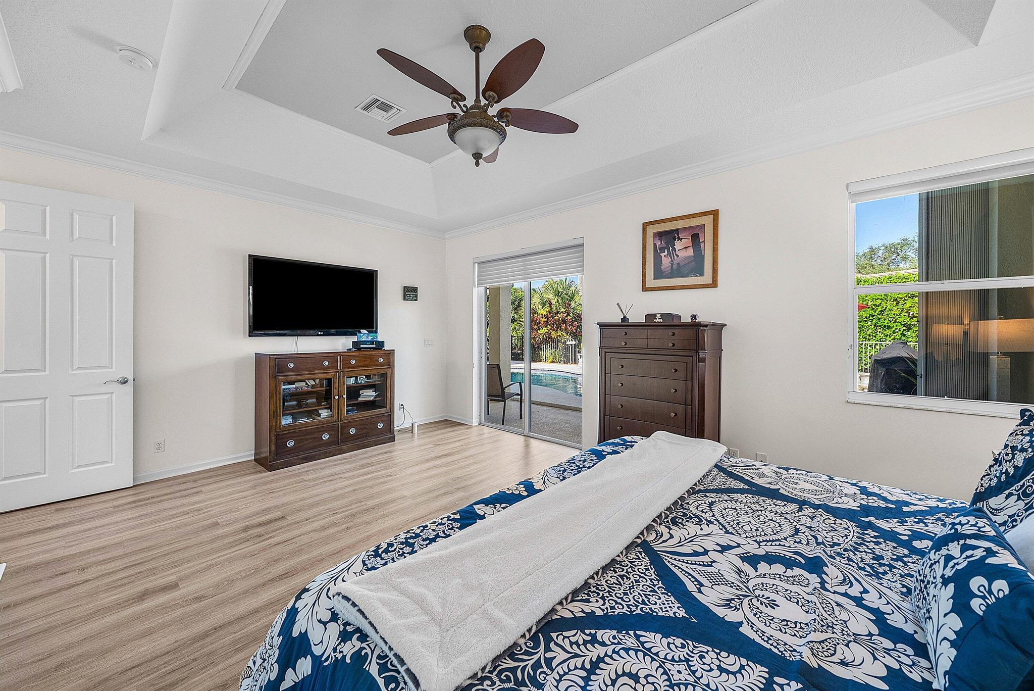 RIVER RIDGE - Residential