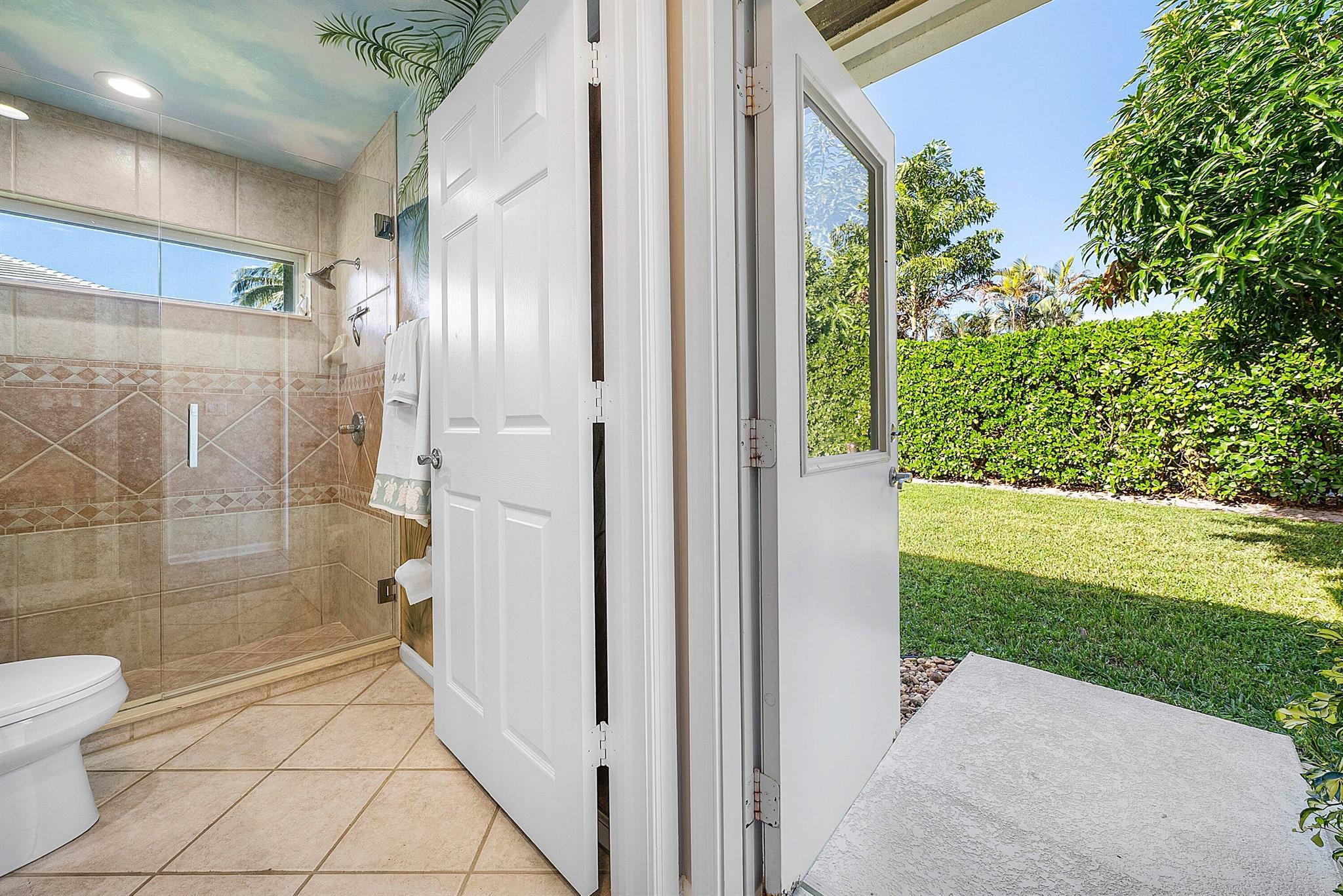 RIVER RIDGE - Residential