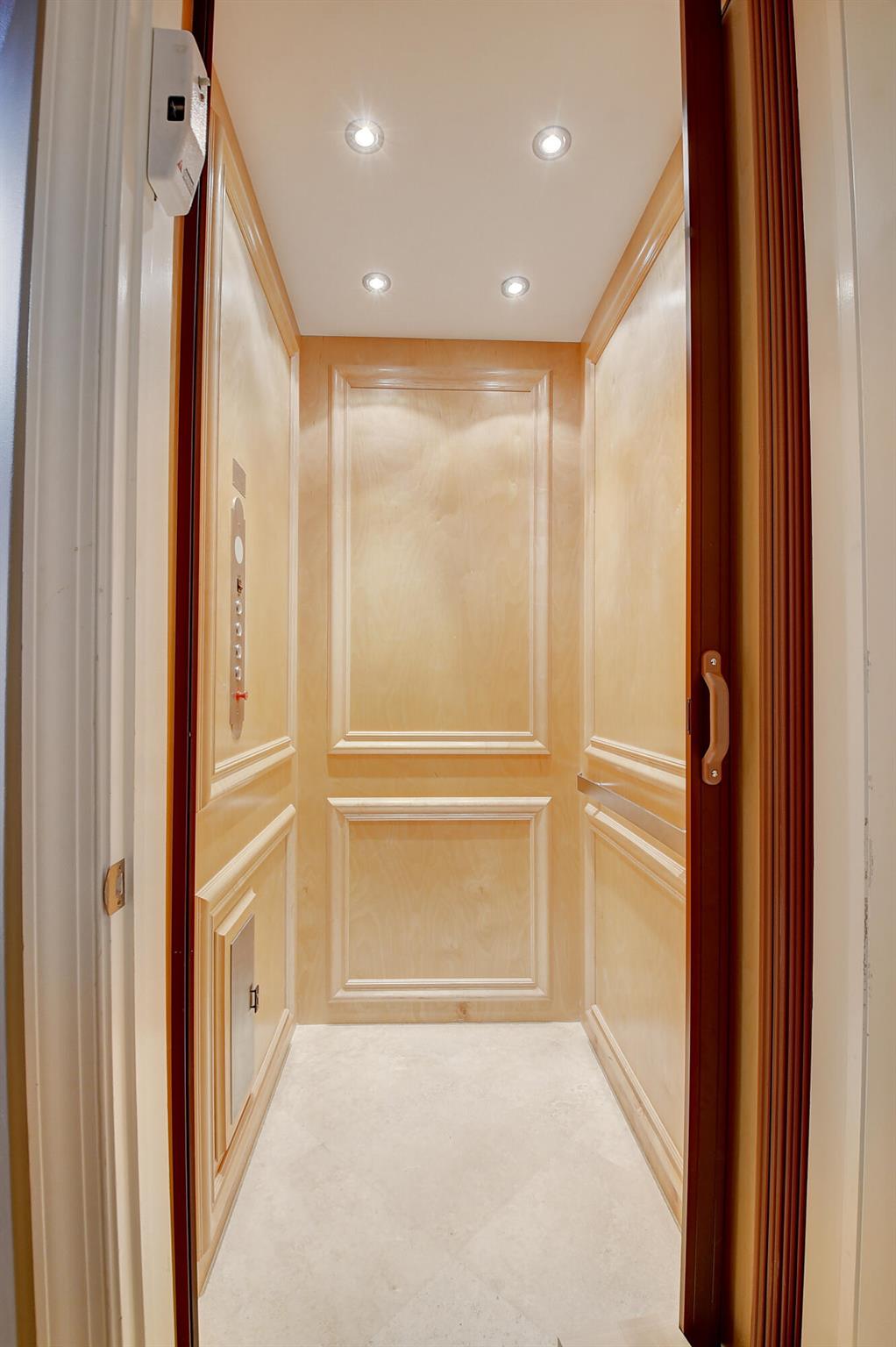 TRIESTE AT BOCA - Residential