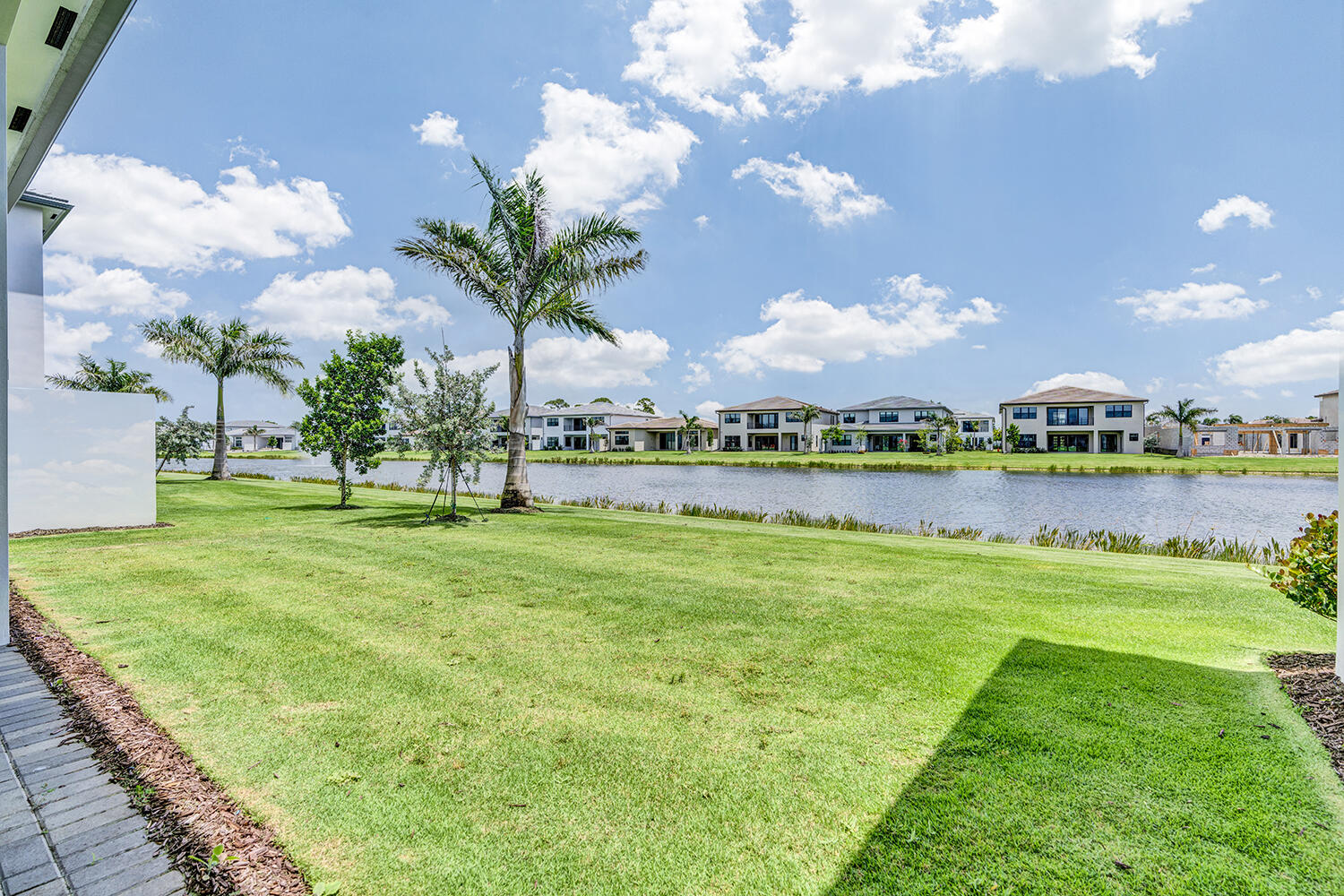 JOHNS WEST PUD - Residential Lease