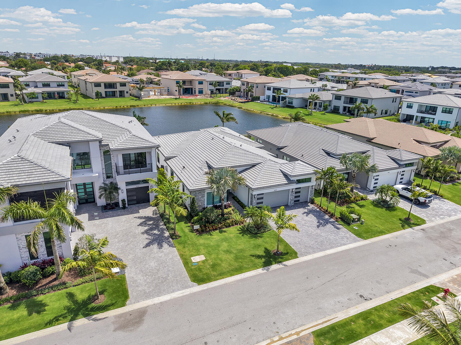 JOHNS WEST PUD - Residential Lease