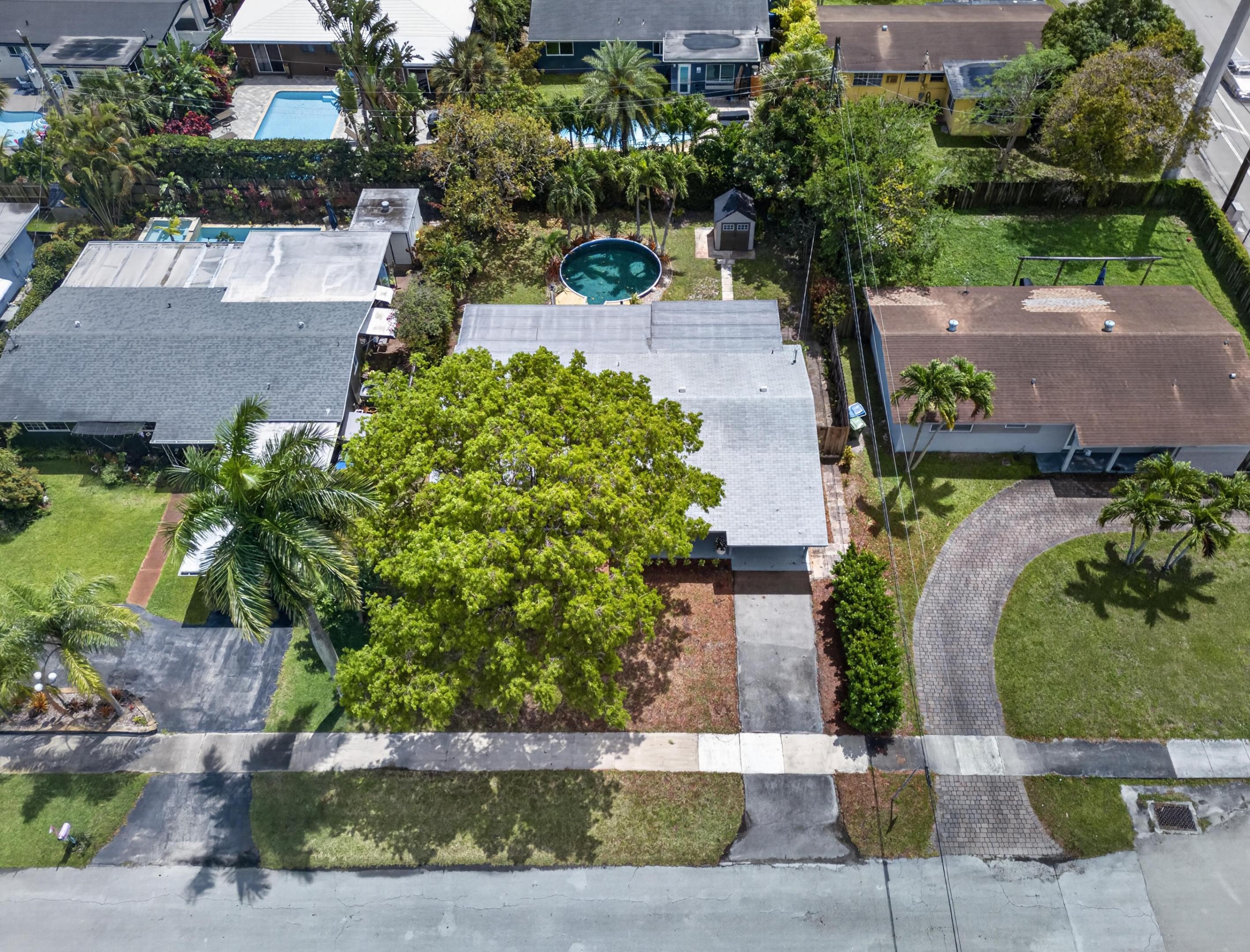 JENADA VILLAS - Residential